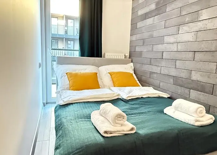 Manuplace Gold By Dreamap Daire